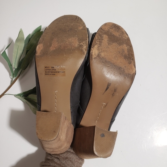 Adam Tucker Block Heel Perforated Leather Sandals Black Peep Toe - Picture 5 of 8